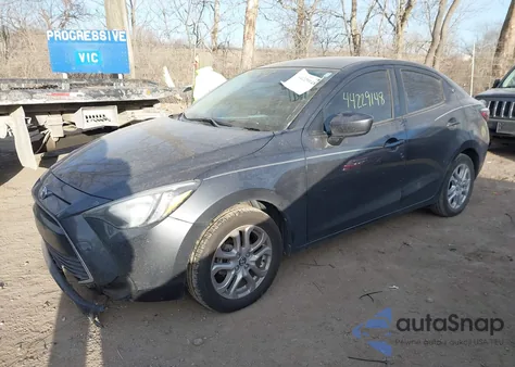 2018 Toyota Yaris Ia z USA, uszkodzony, nr VIN 3MYDLBYV7JY302950